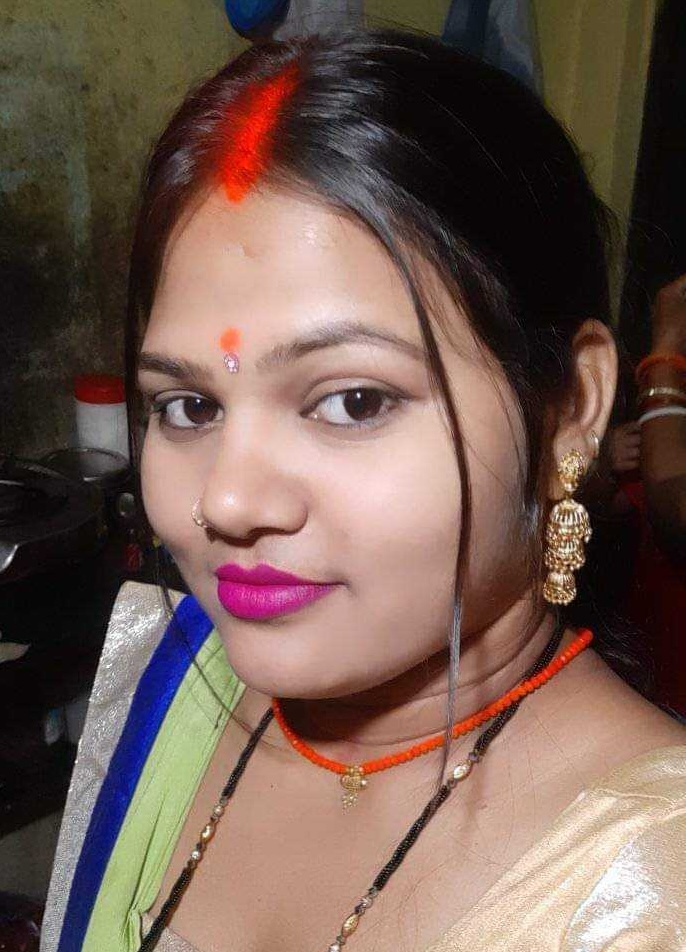 Indianbhabhi_e097b6a_1617257130041_sc_cmprsd_40